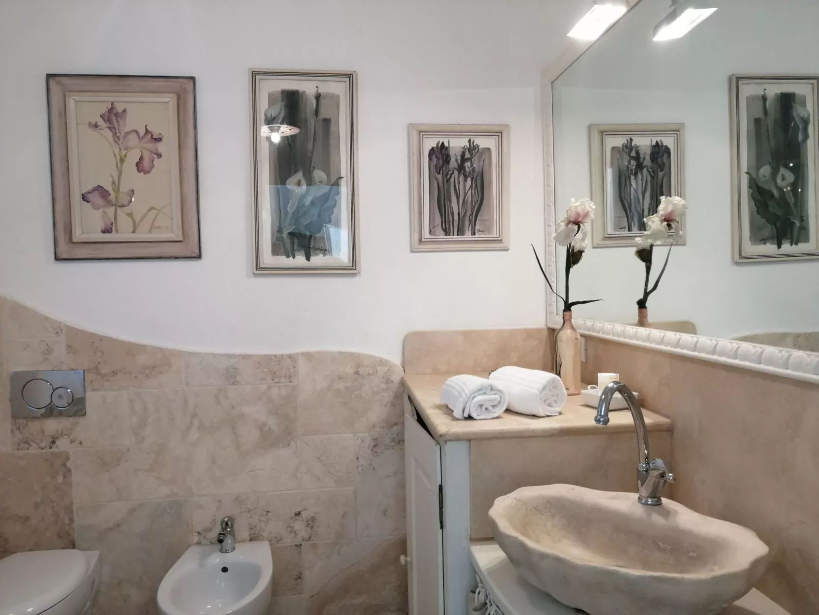 Kenza von Holiday World-Inside