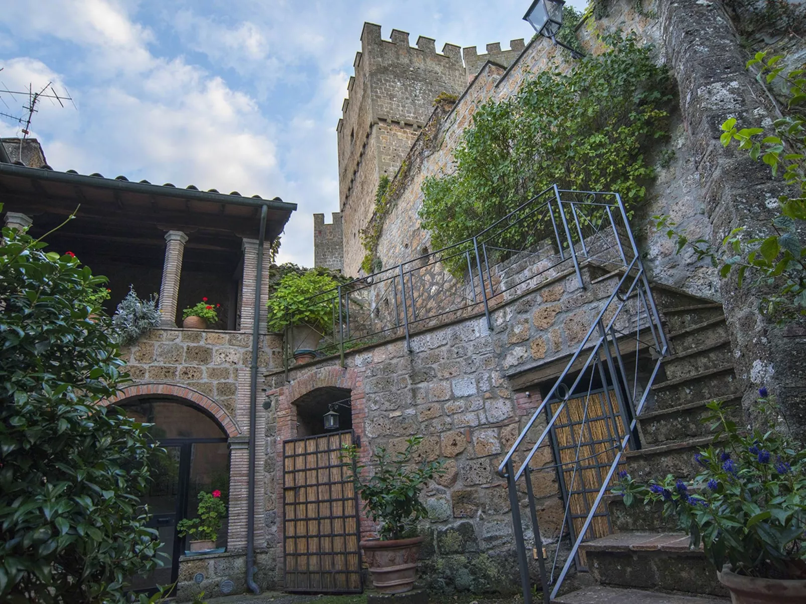 Romantische Unterkunft, in einem Schloss, mit Schwimmbad-Dehors