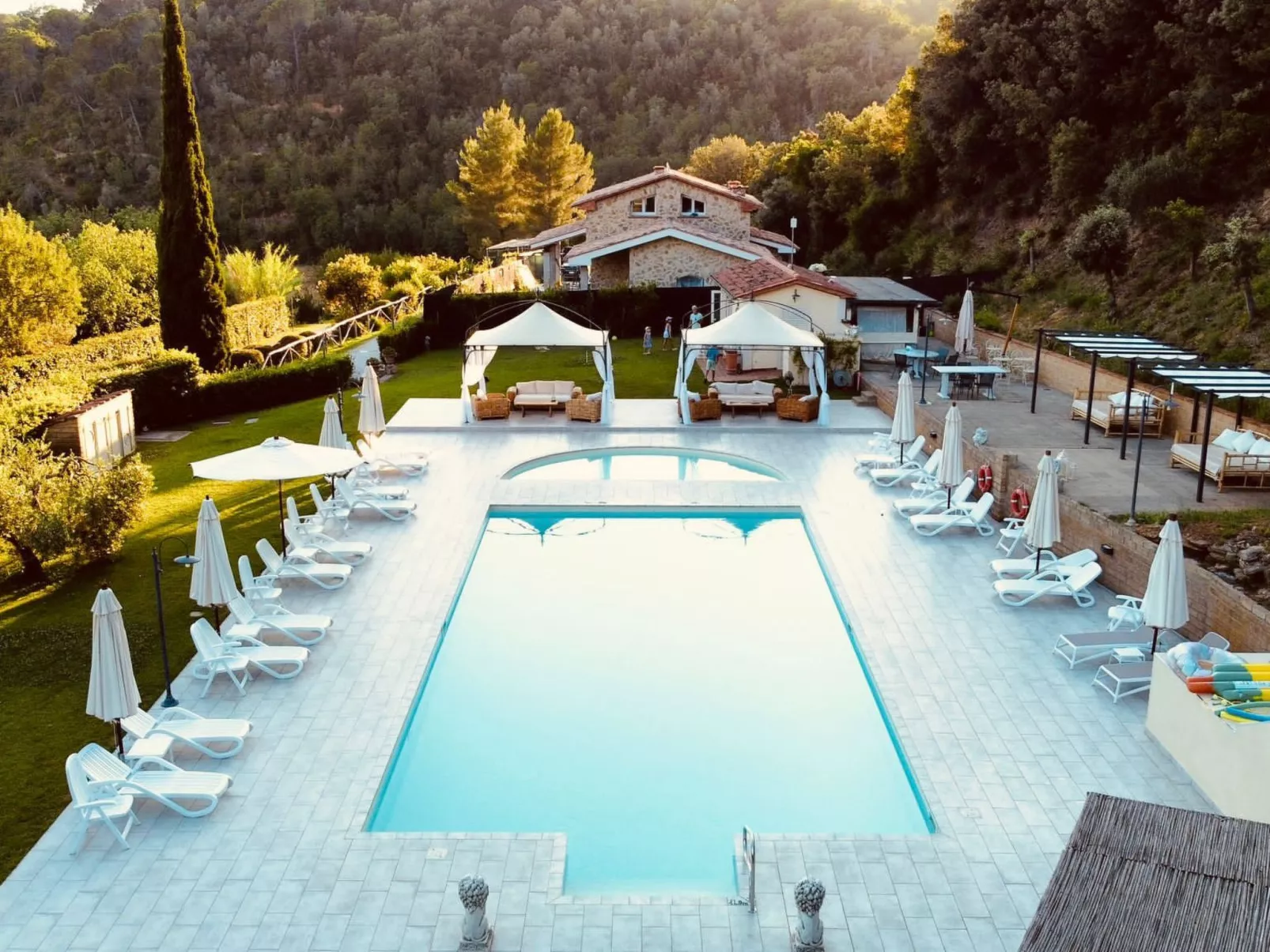 ZWISCHEN DEM LAND UND DEM MEER-Inside