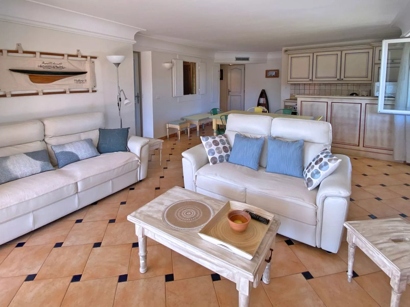 Appt 6 Pers - Piscine Résidence - Climatisation - Inside