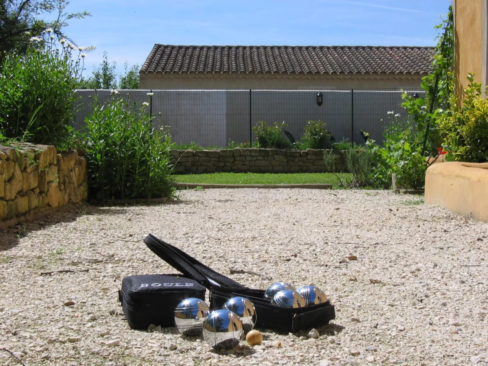 Die Gîtes de Bel-Air im Luberon in der Provence-Dehors