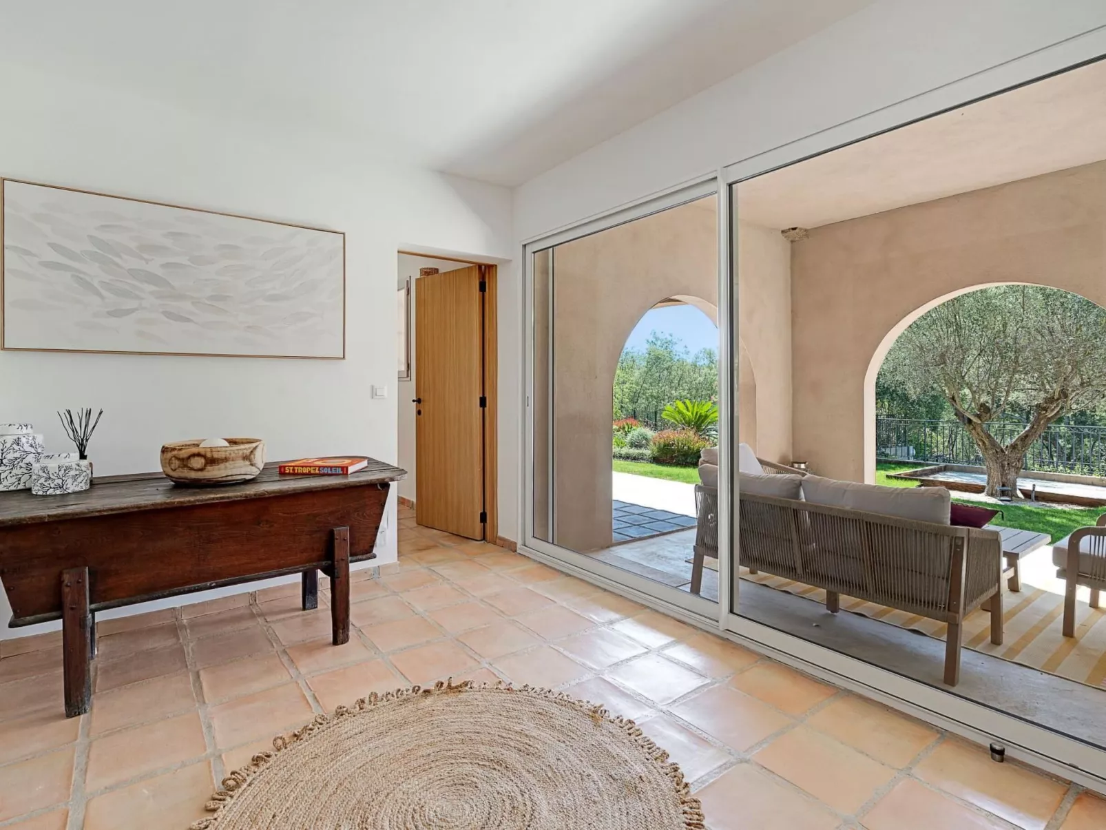 Villa Grimaud Strand-Drinnen