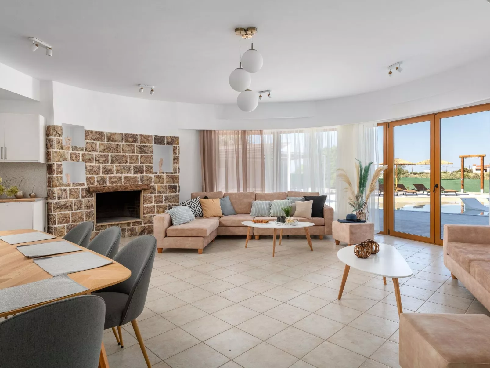 Villa Hamilton für 12 Personen in Rhodos-Stadt-Image-tags.info