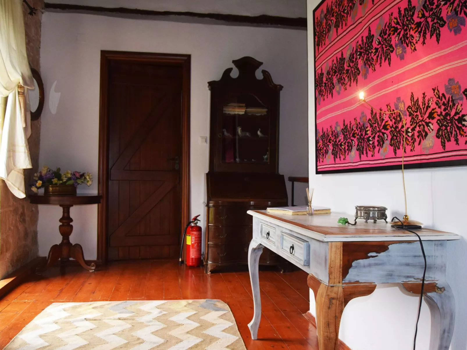 Villa aus Stein "Galatia"-Image-tags.info