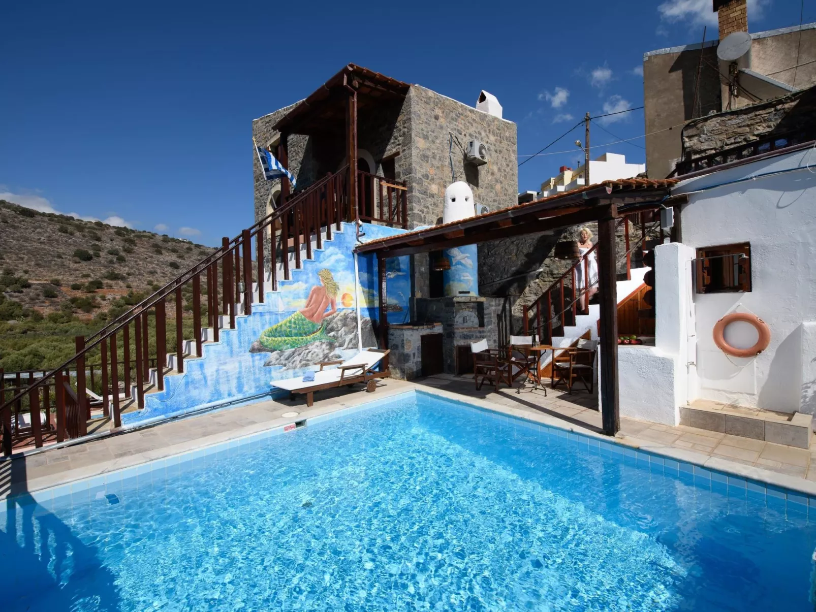 Kretisches Steinhaus mit Gemeinschaftspool-Outside