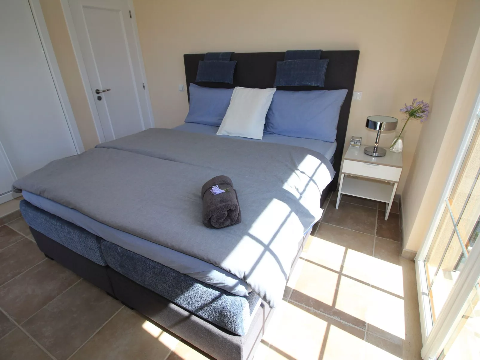 Vila Marques da Luz-Dedans