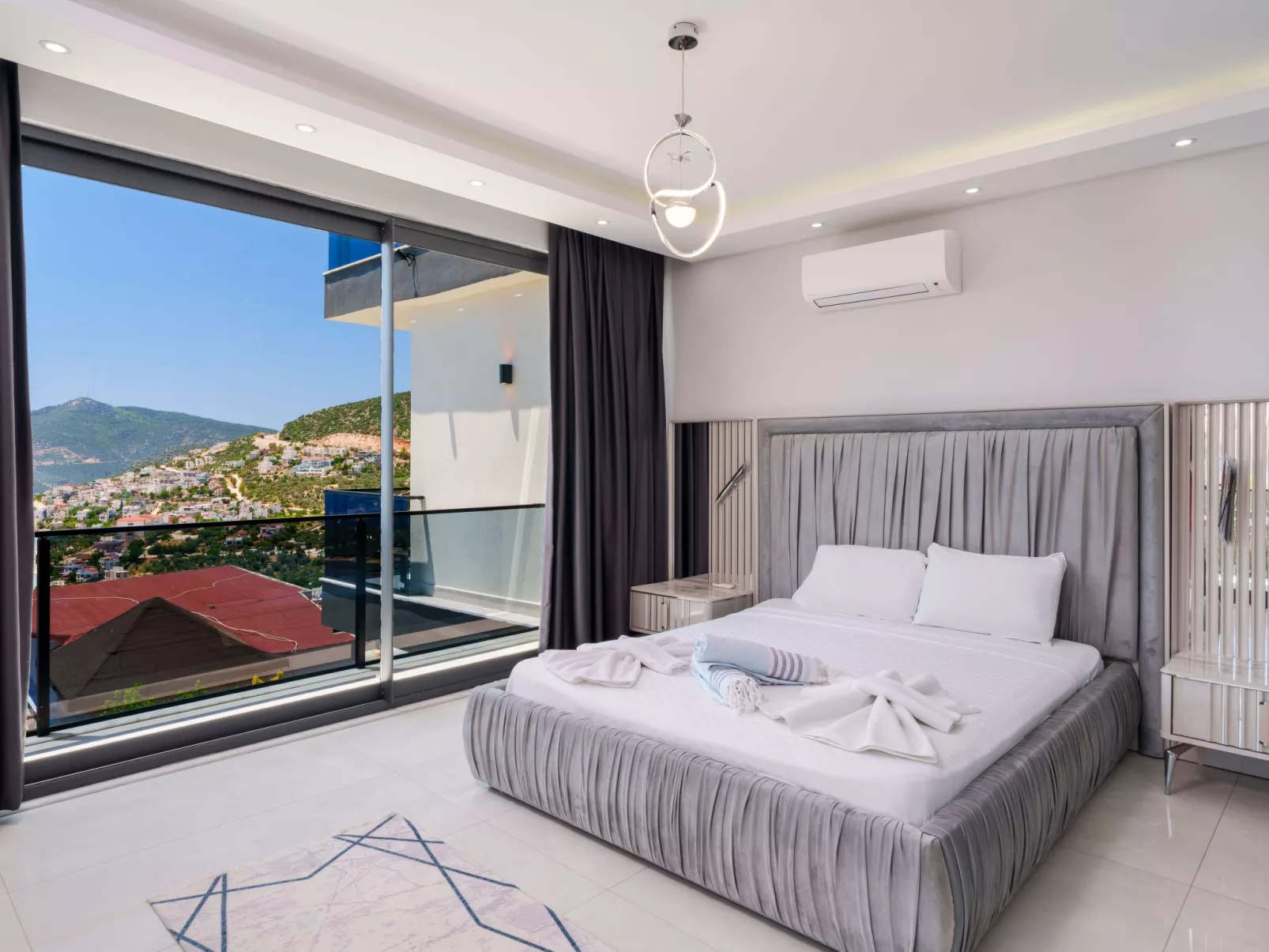 Cassa Kalkan-Outside