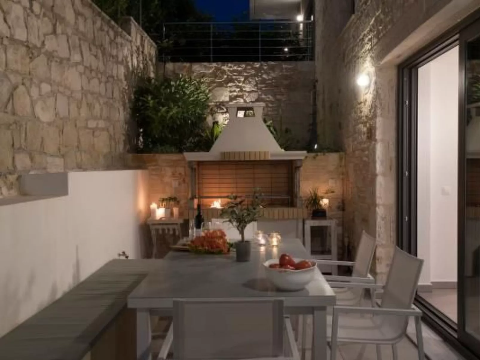 Luxusvilla in Almyrida mit wunderschönem Blick-Image-tags.info