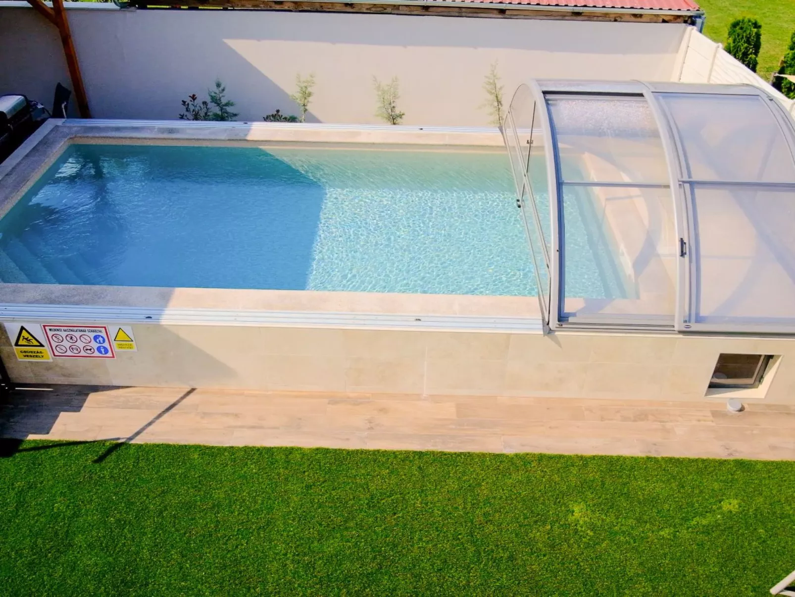 Luxvil apartment-Dehors