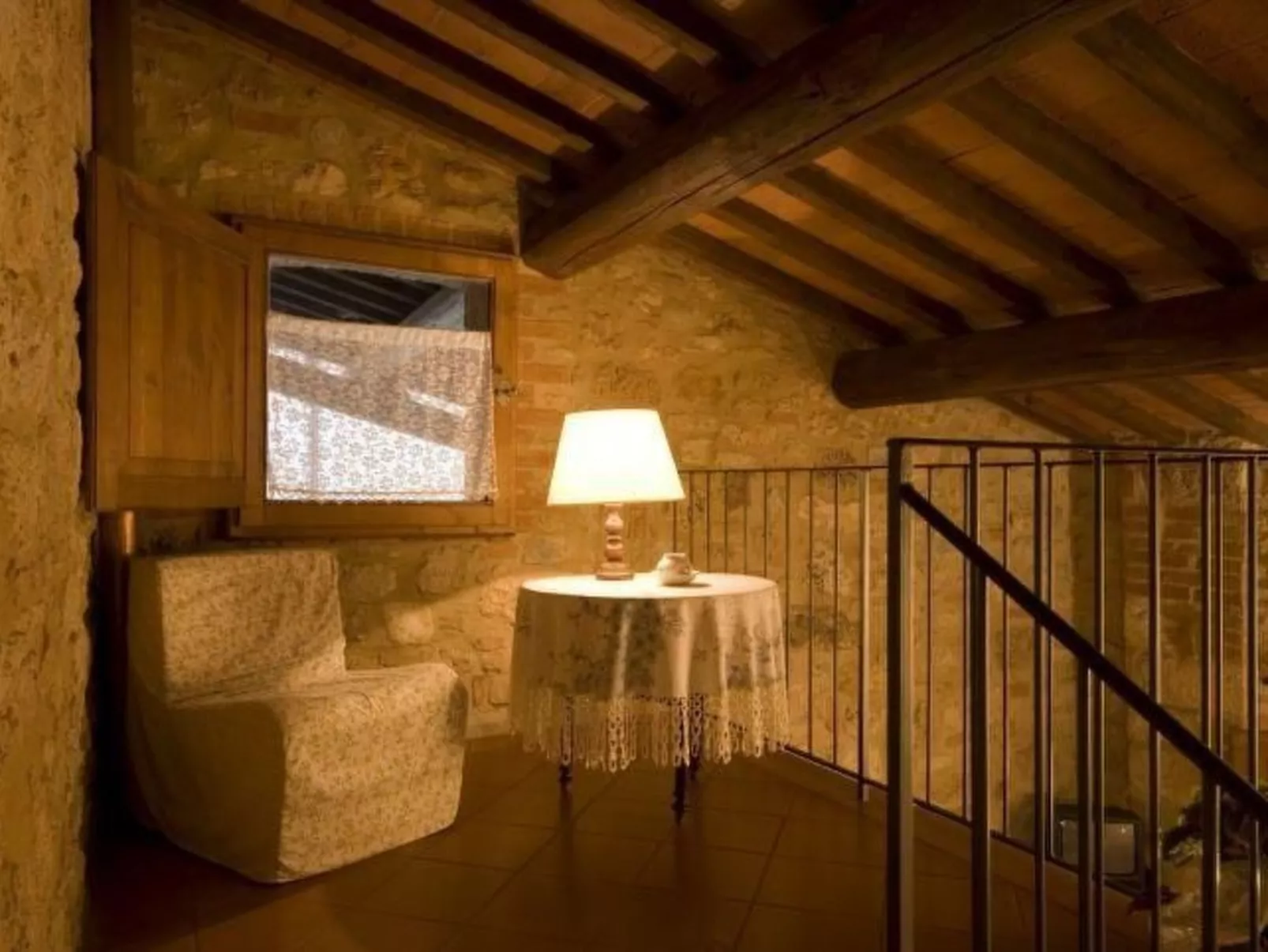 Santinovo Dachgeschosswohnung-Inside