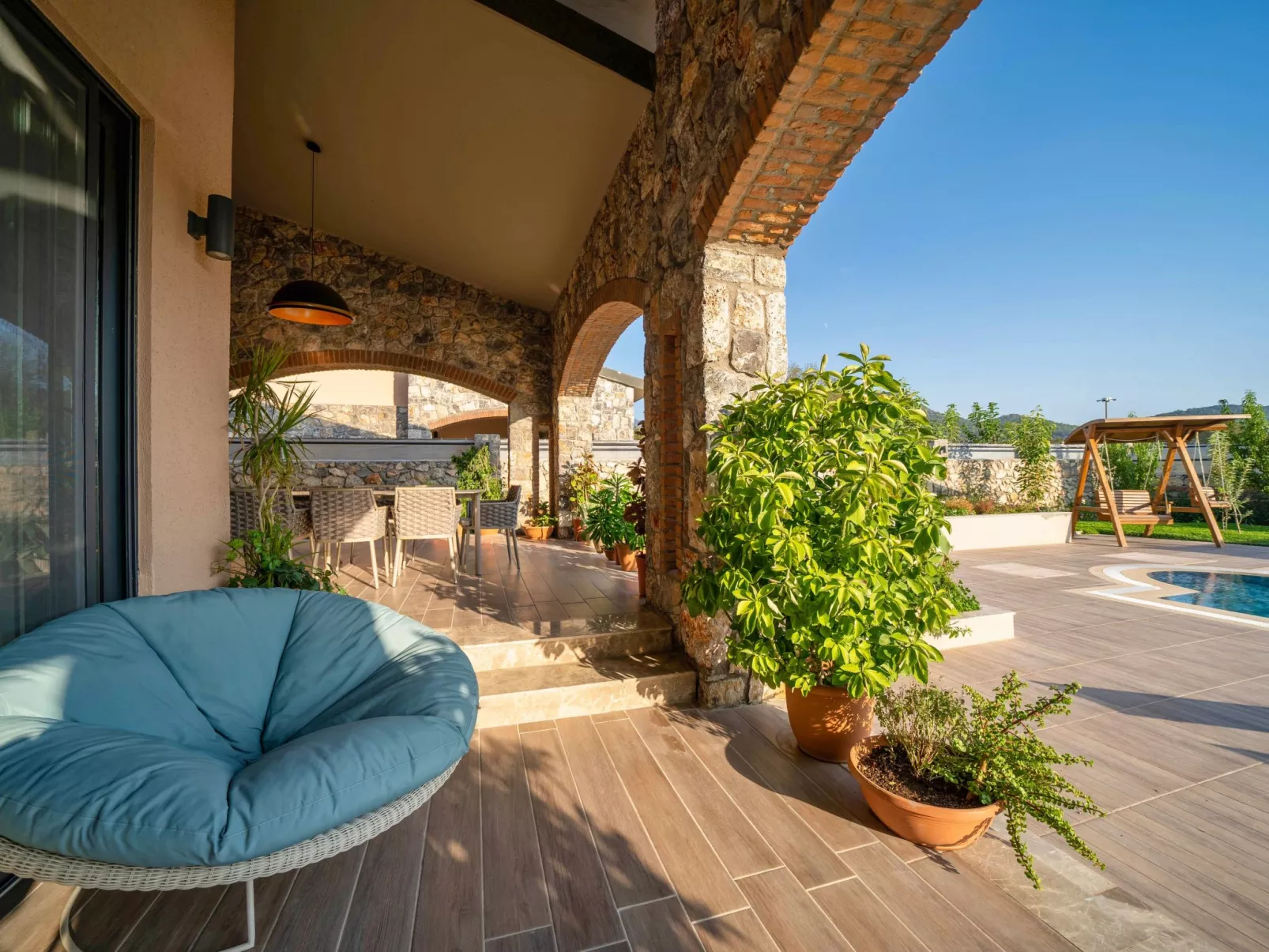 Villa Güney-Outside