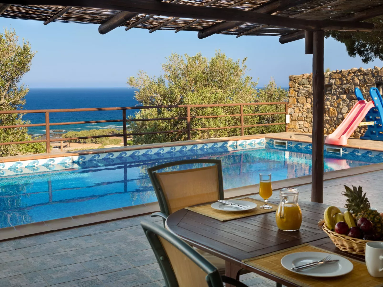 Traditionelle Villa mit Pool und Meerblick Elafonissi-Outside