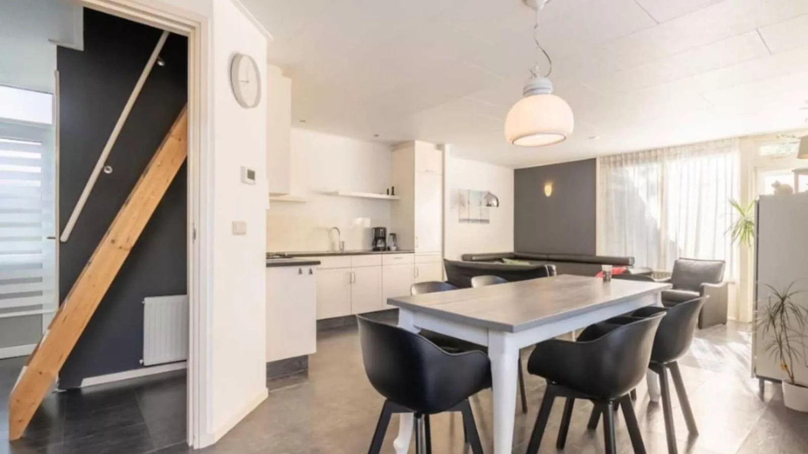 Scheldeoord 54-Esszimmer