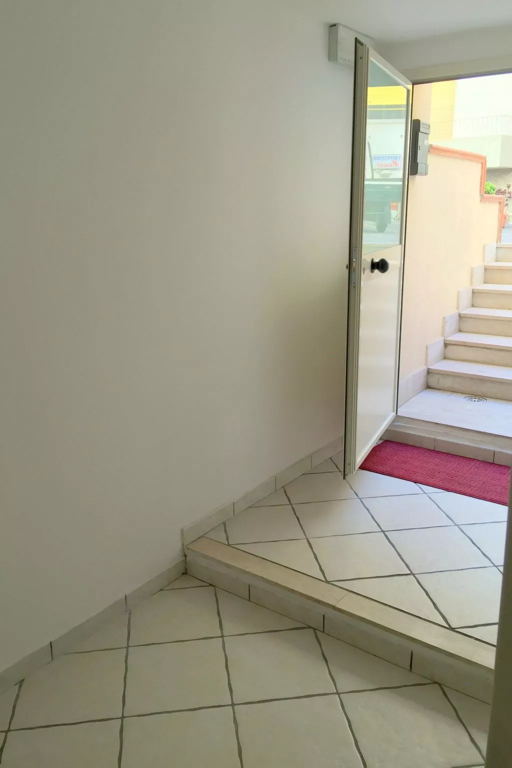 Große Ferienwohnung in Piombino-Drinnen