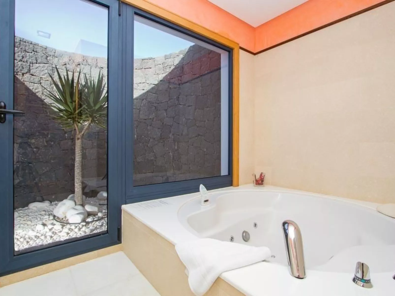 Mamma Mia B Luxus-Villen-Image-tags.info