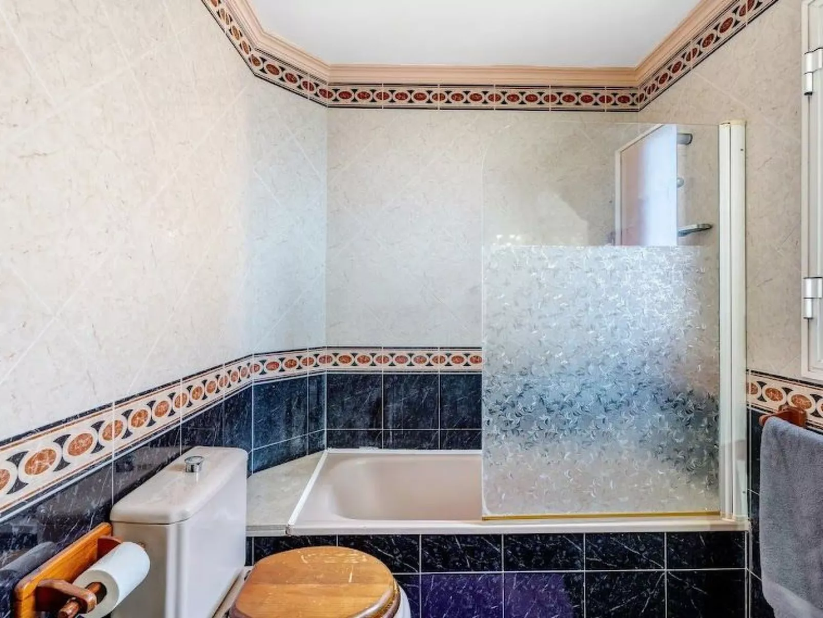 Schöne Wohnung Radazul Meerblick-Dedans