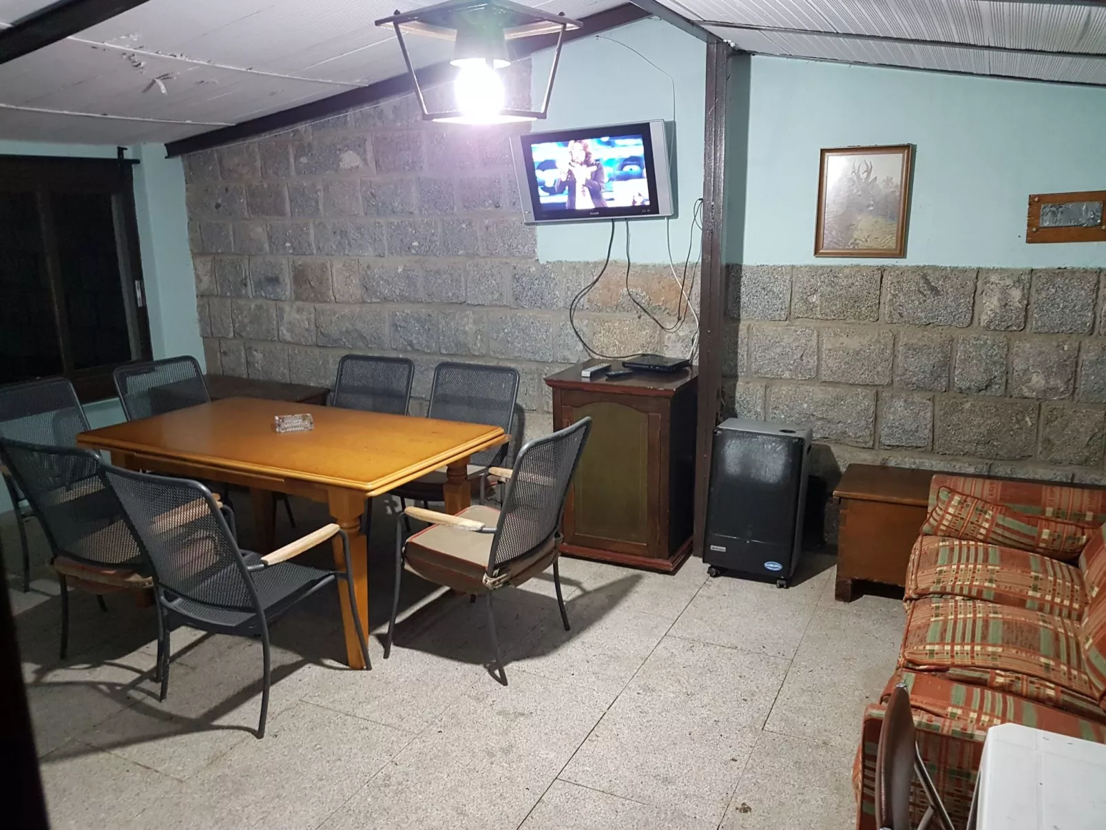 Mitten in der Natur-Drinnen