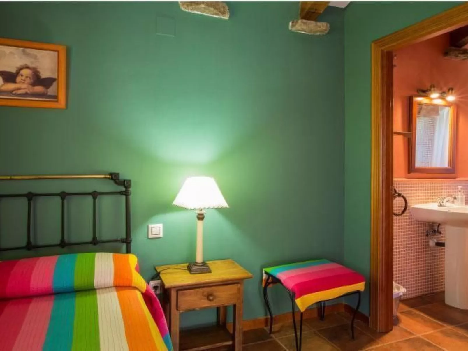 Natürlicher Urlaub in einem Ferienhaus mit Garten und Terrasse-Inside