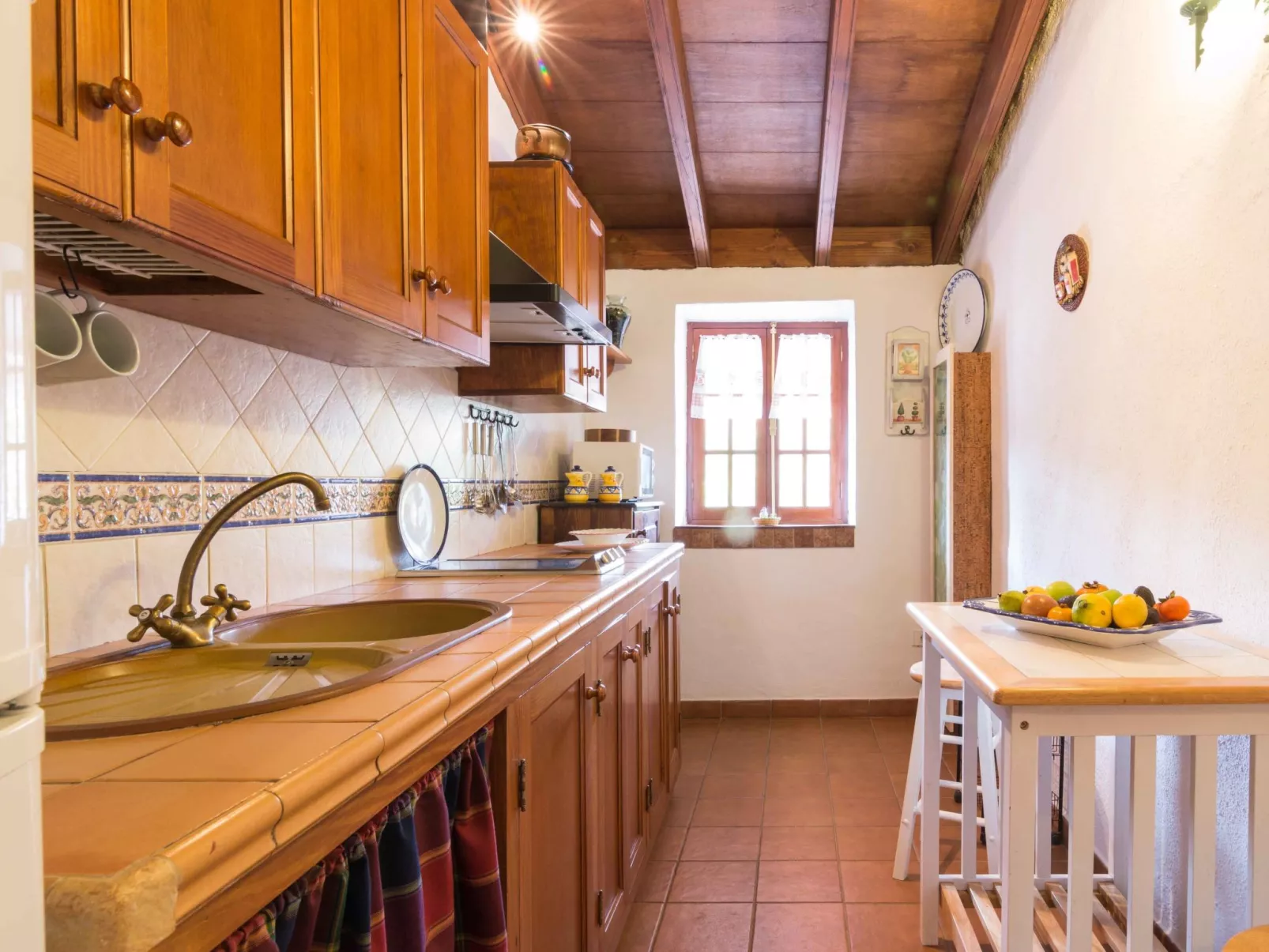 Finca Picacho "Ferienhäuser für große Gruppen"-Inside