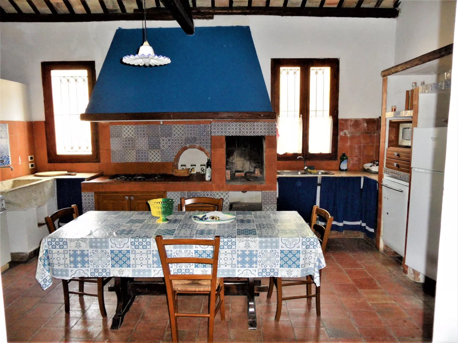 Baglio Pozzo Rocca-Dedans