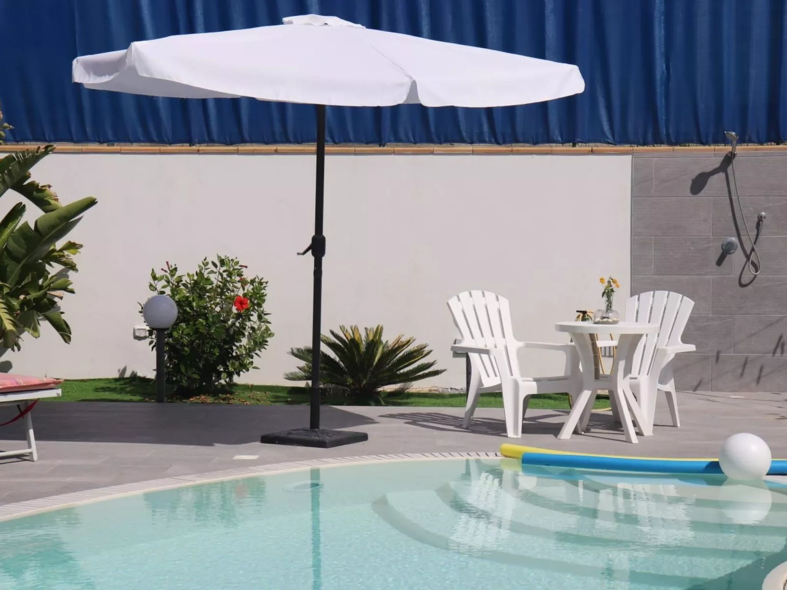 "Die Perle Siziliens" mit Salz-Infiltrationspool