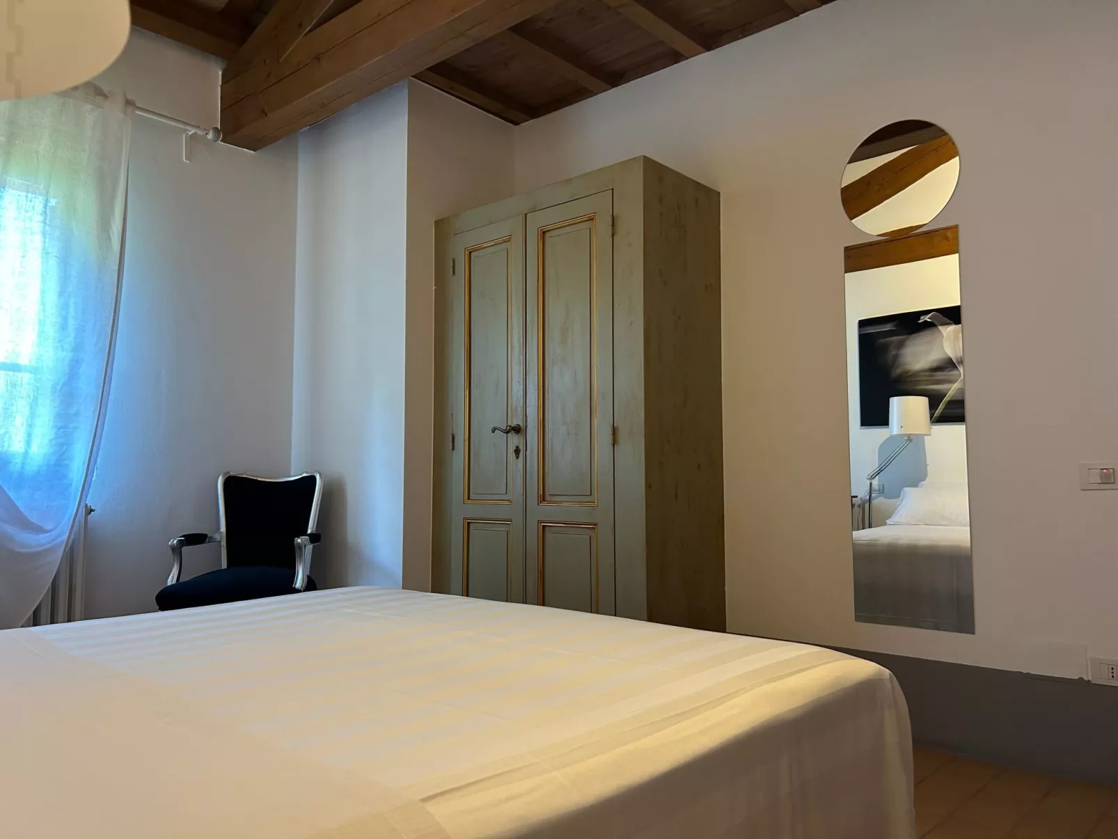 Wohnung mit Privatparkplatz-Dedans