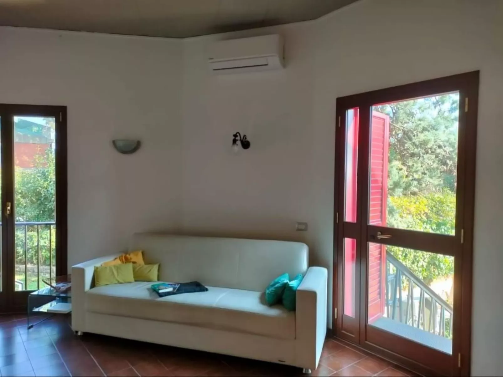 'Louise' in Strandnähe-Image-tags.info