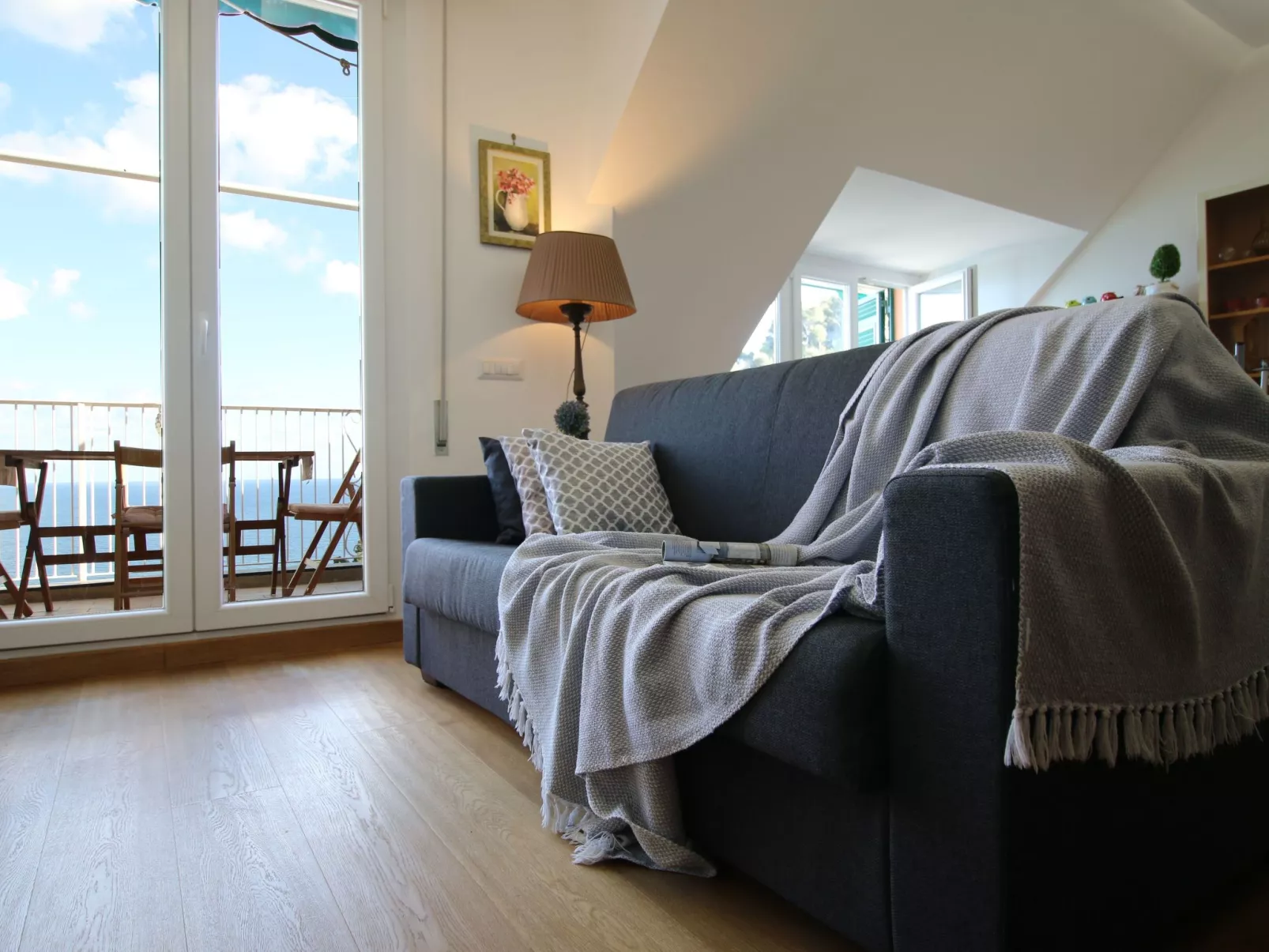 Mit Terrasse-Drinnen