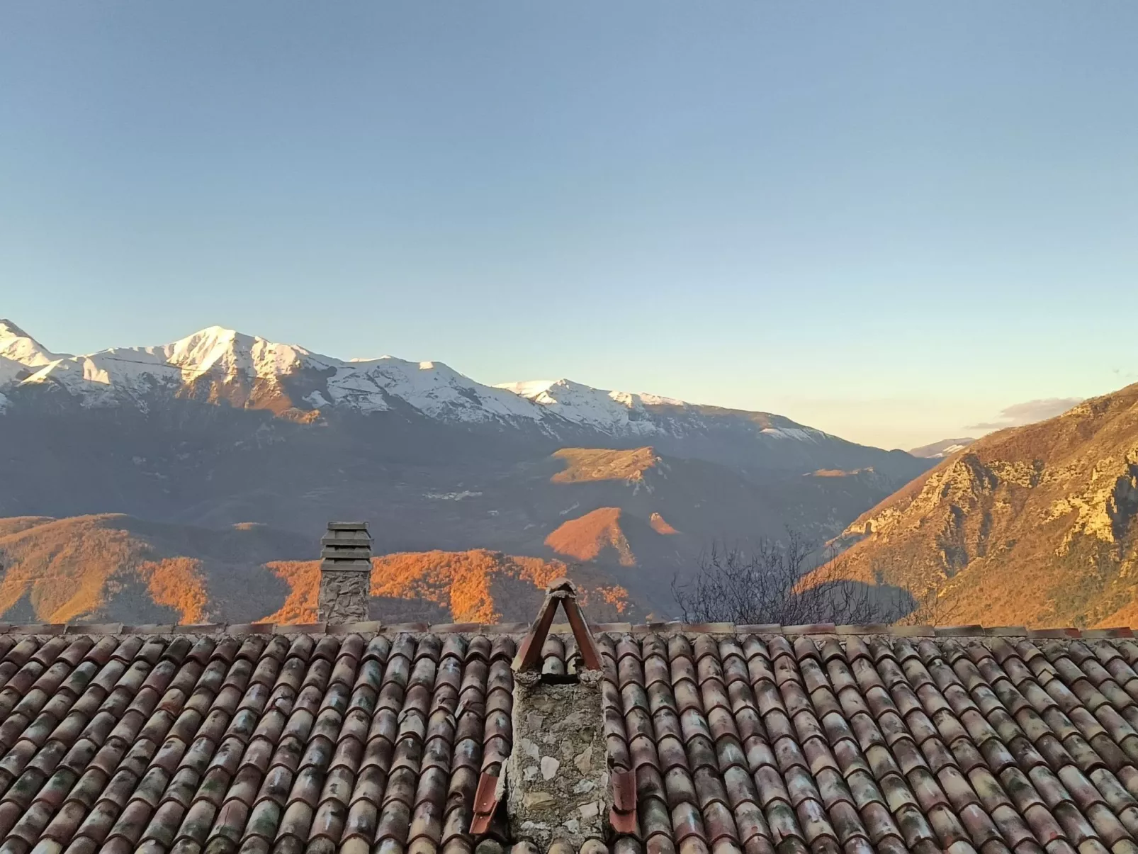 La Casa della Rocca für einen erholsamen Aufenthalt-Draußen