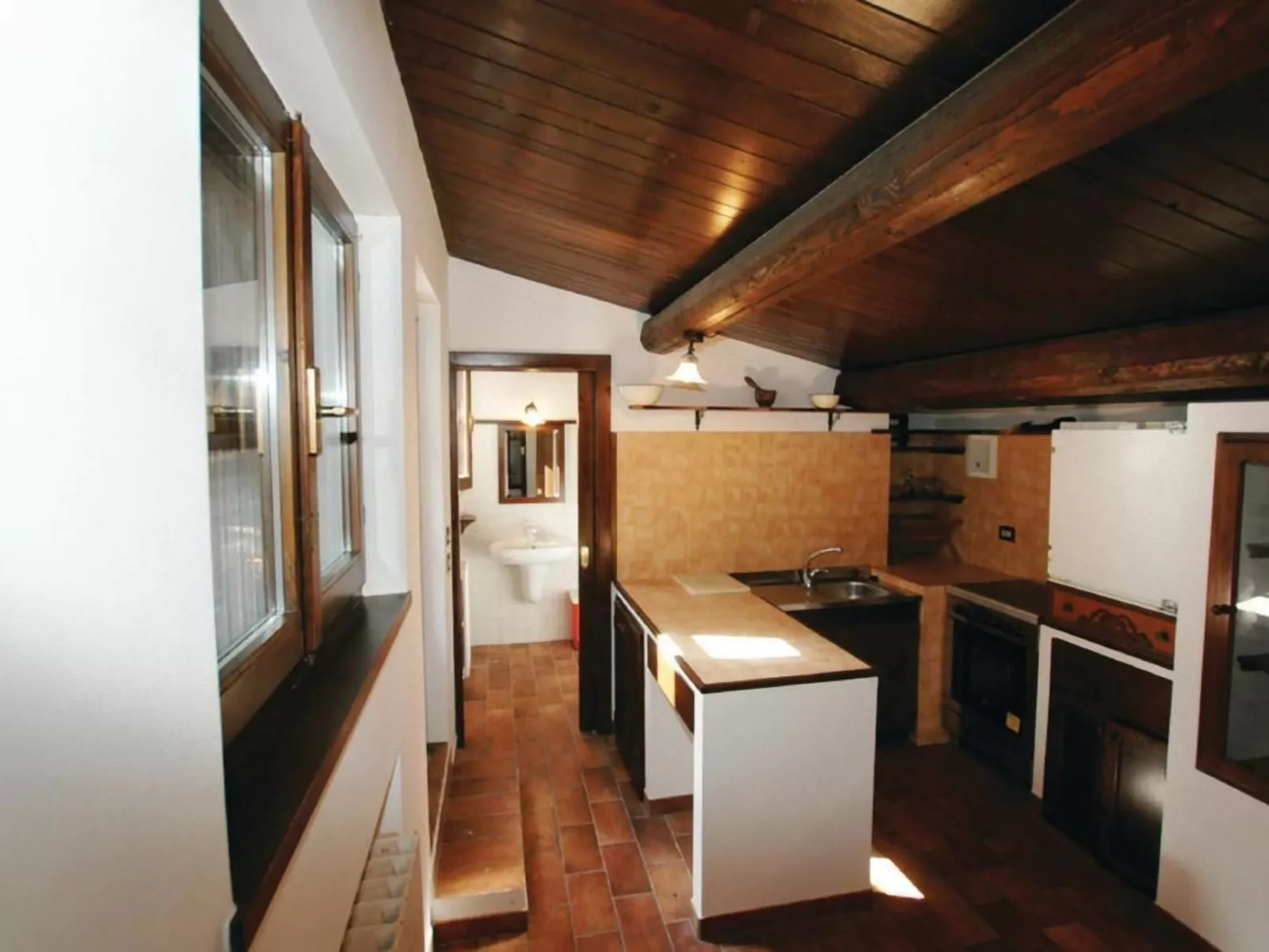 OWL Apartment - Pool - Ansichten - Kunst-Dedans