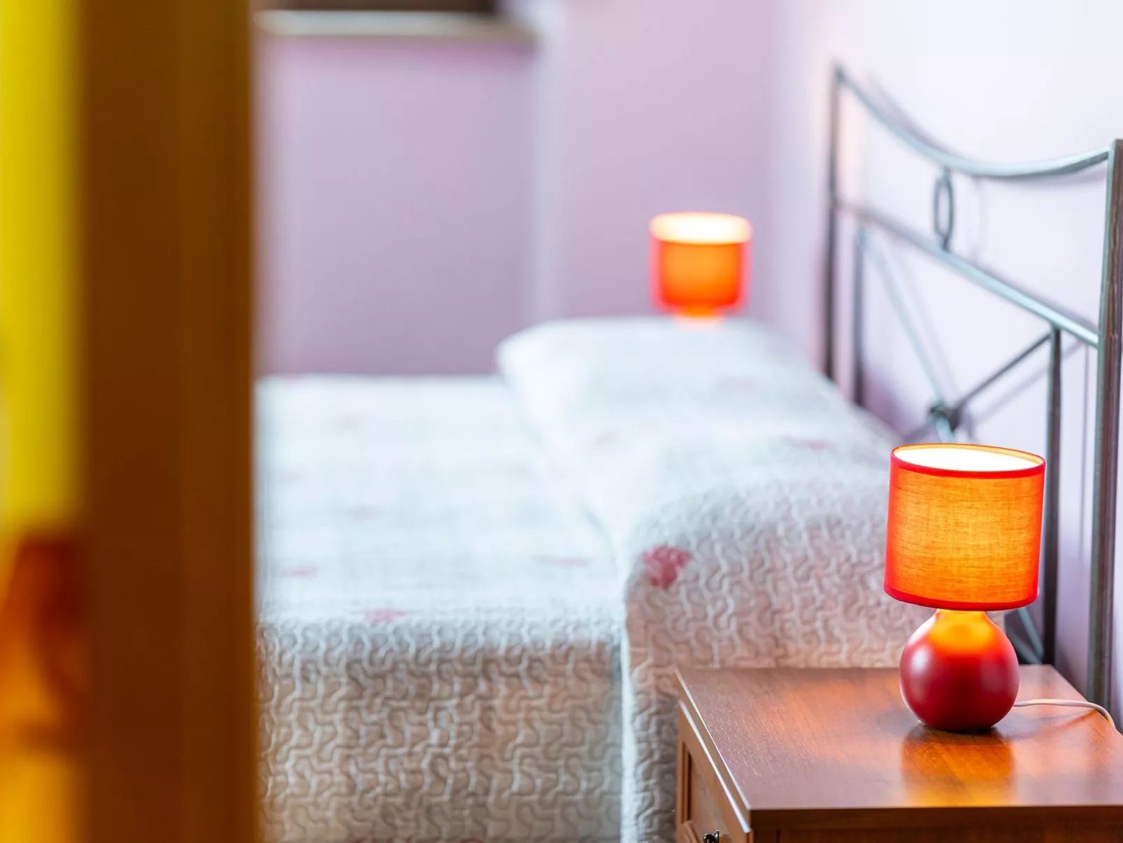 'Granatapfel' mit Schwimmbad-Dedans