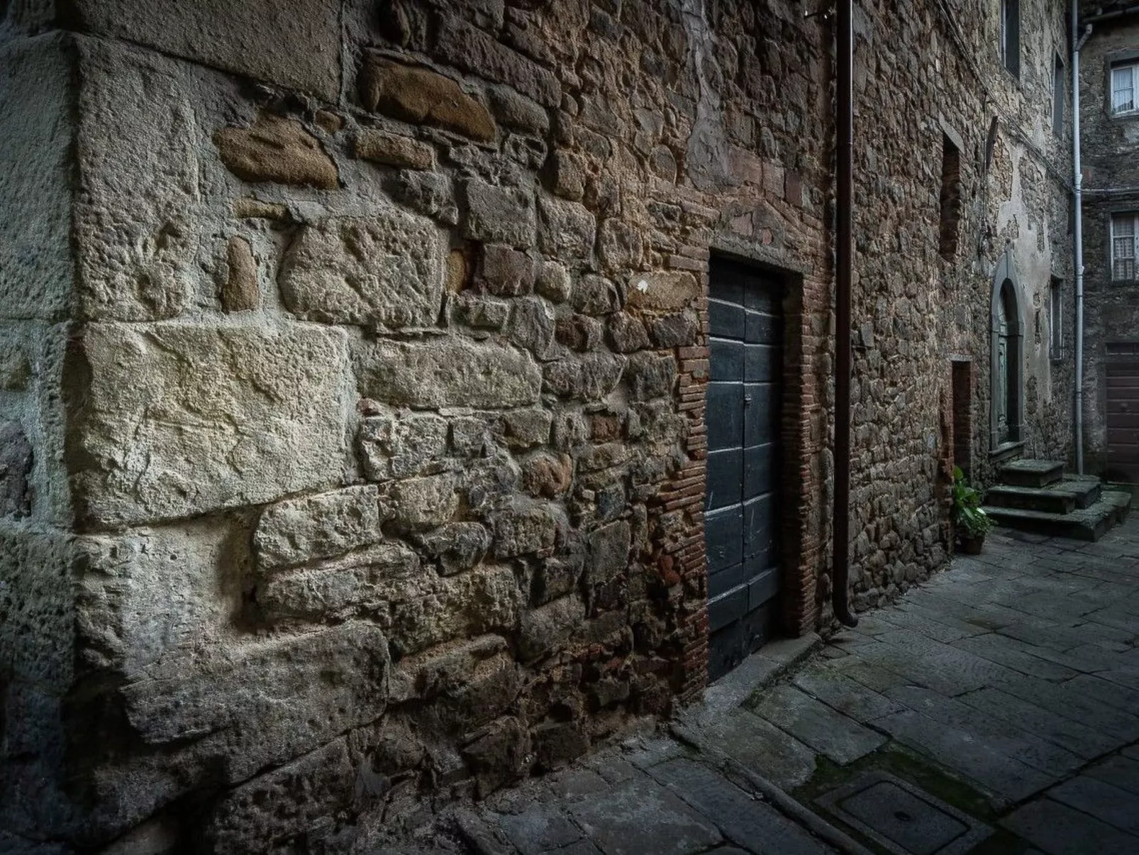 Haus inmitten der Natur mit Schwimmbad-Draußen
