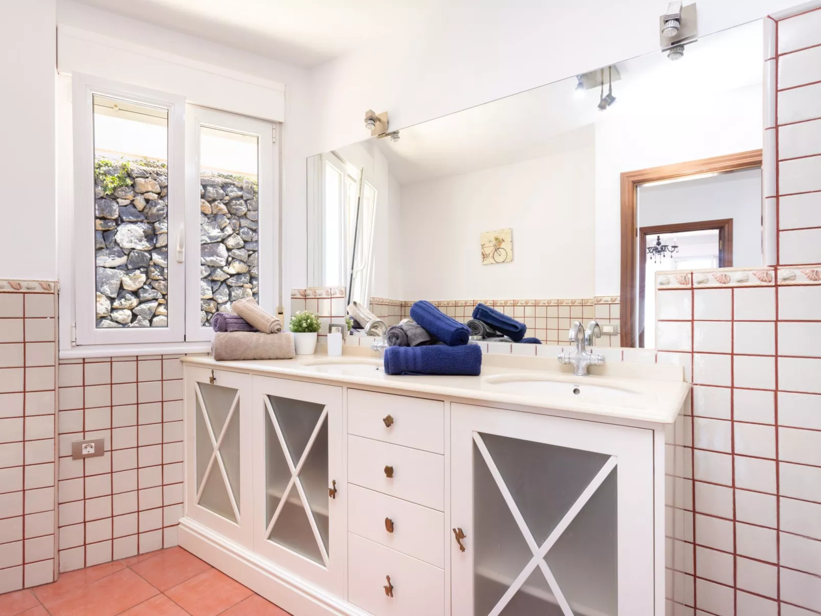 Ferienvilla "Villa Syrah" mit Jacuzzi-Inside