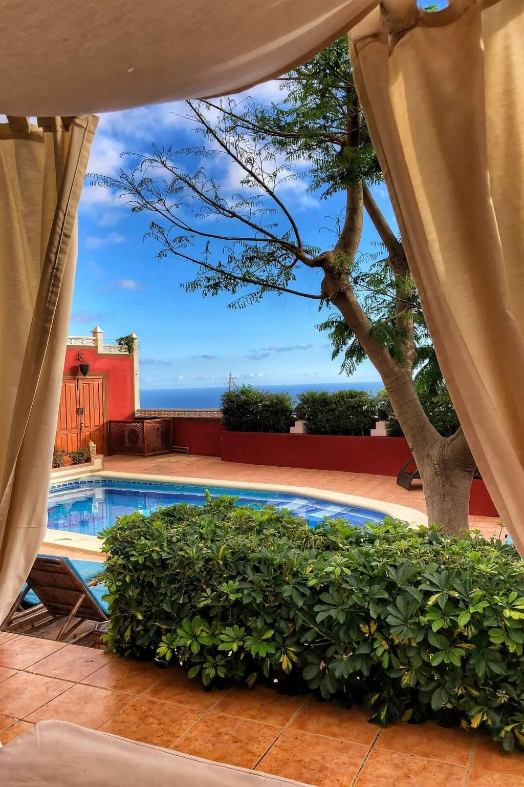 Villa im thailändischen Stil "Zen" mit beheiztem Pool-Outside