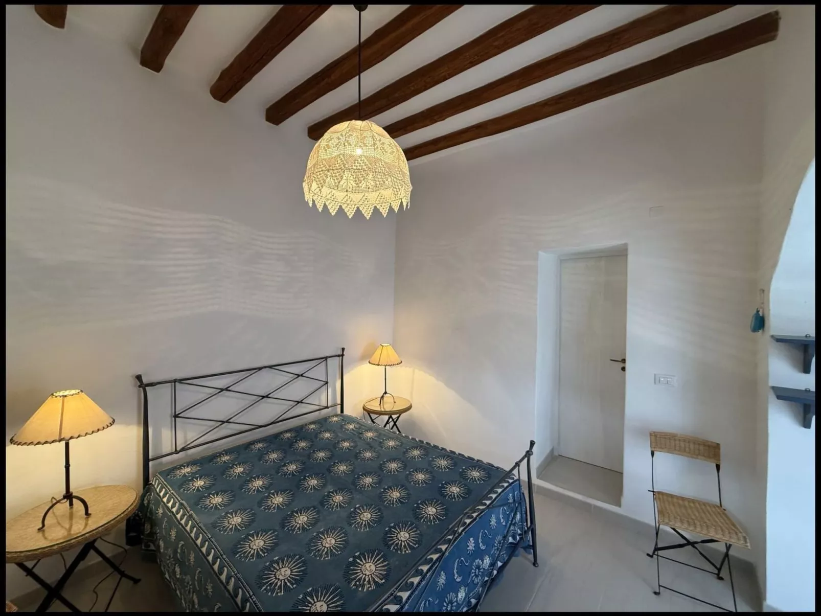 Villa in Panoramasprache, nur wenige Minuten vom Meer entfernt-Image-tags.info