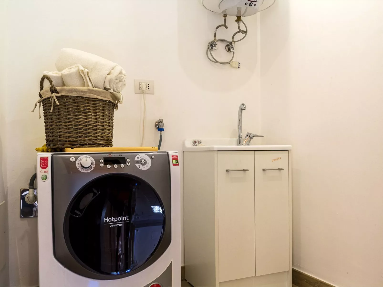 Das Haus des Großvaters in Taormina-Image-tags.info