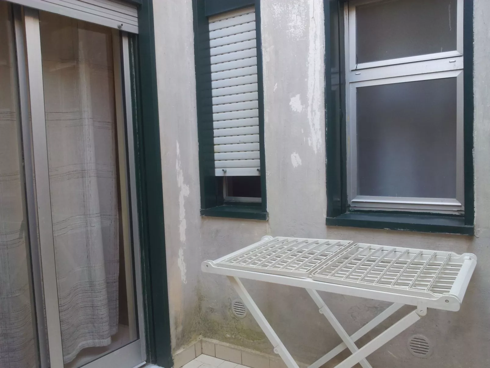 Gemütliche Wohnung in Borgo-Sanzio mit Privatparkplatz-Dedans