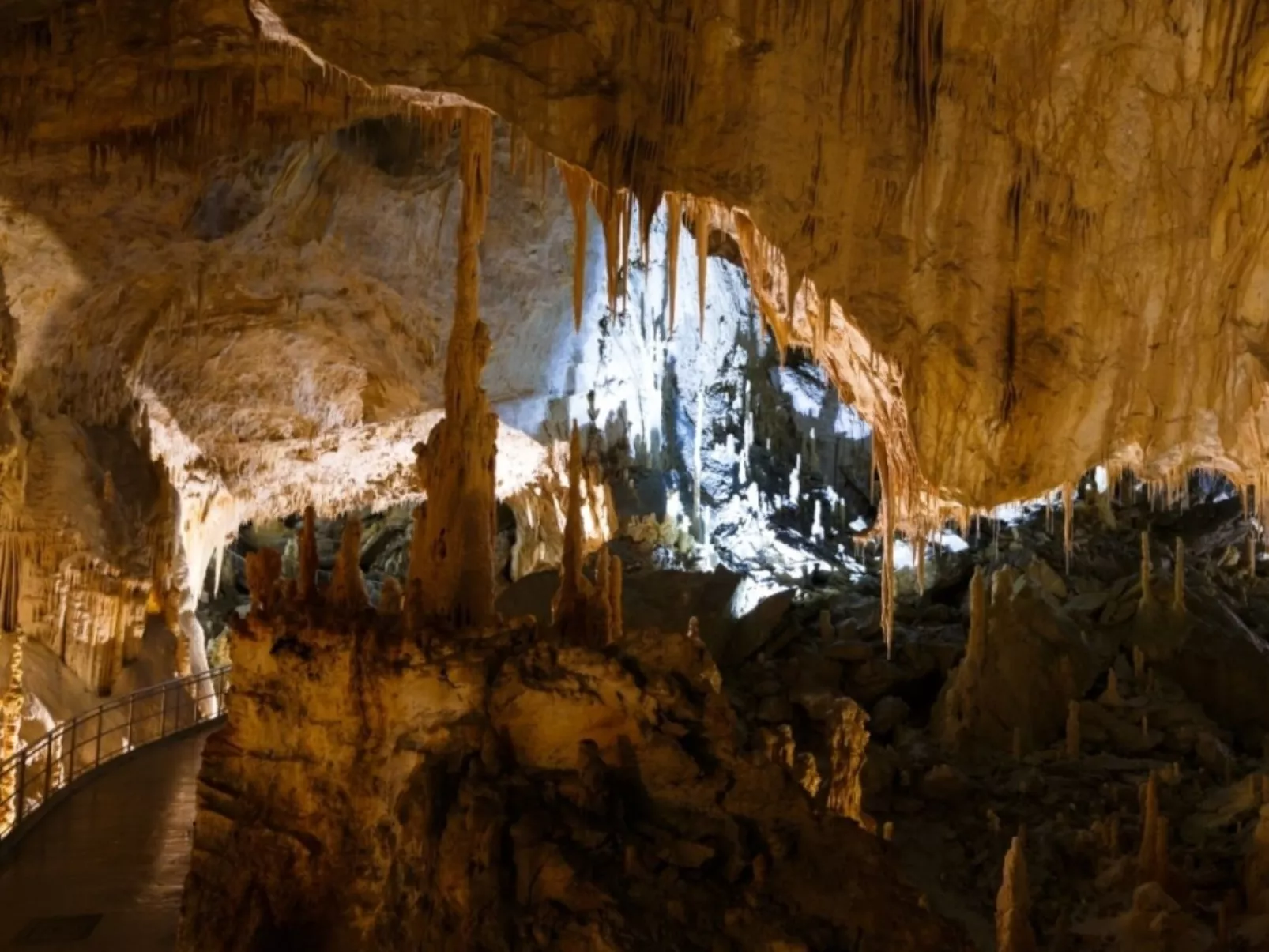 Ca Piero - ein antikes Borgo-Outside