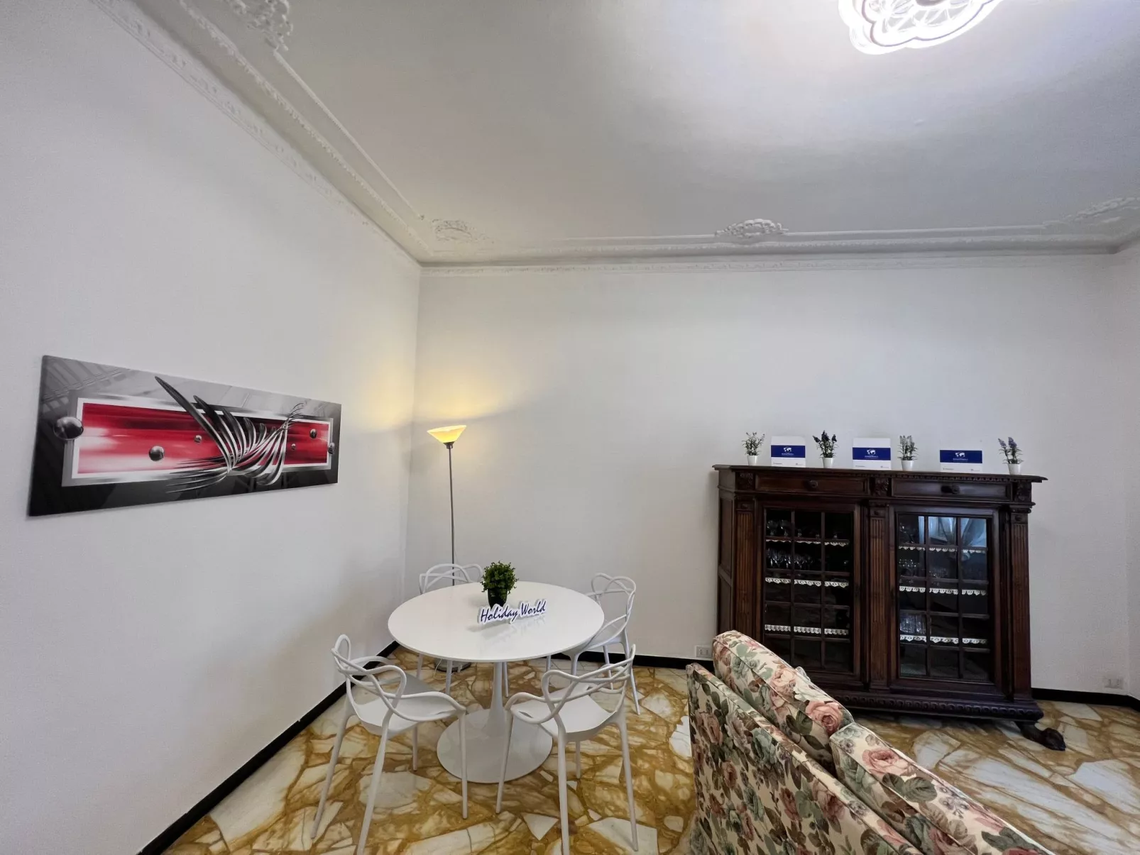 'La Superba' mit Balkon-Inside