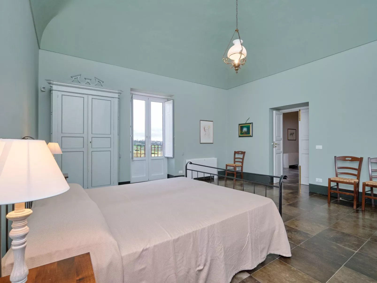 Scifazzo, typisch sizilianische Villa mit Swimmingpool-Inside