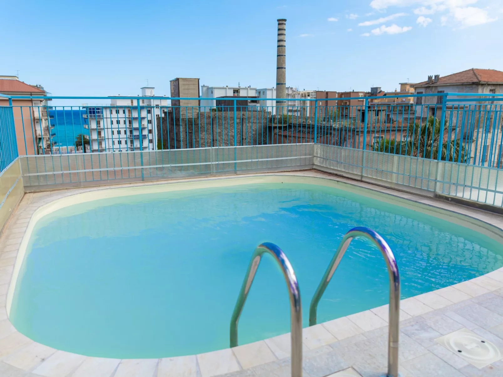 "Sirio" mit Gemeinschaftspool und 200 m vom Meer entfernt