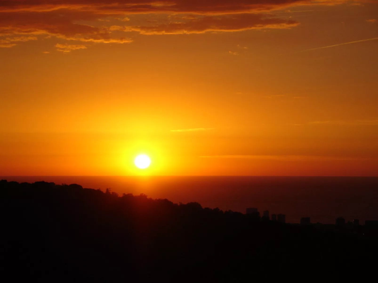Gemütliches Ferienhaus mit Pool und Meerblick-Dehors