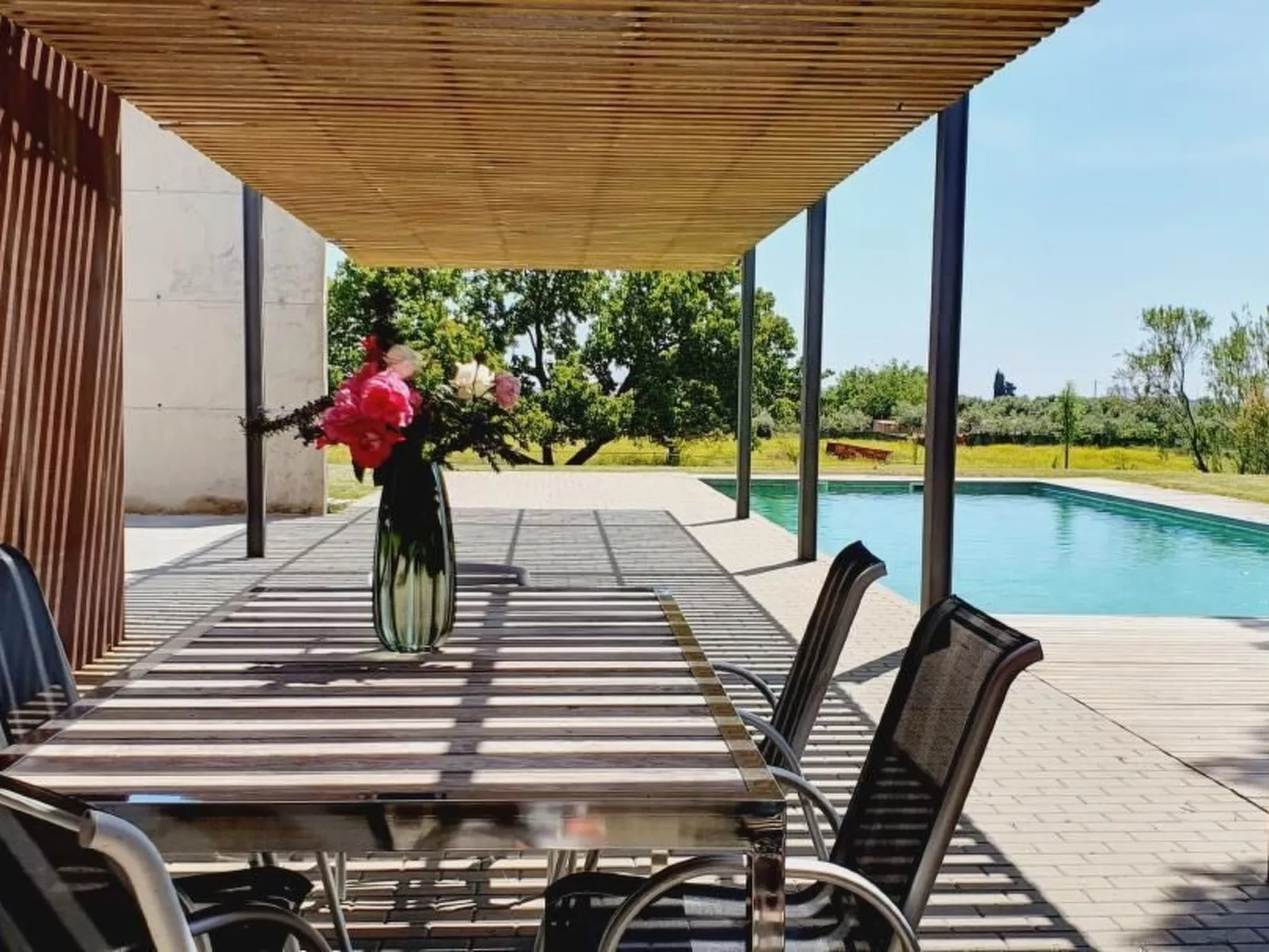 Design Vila mit Pool-Image-tags.info