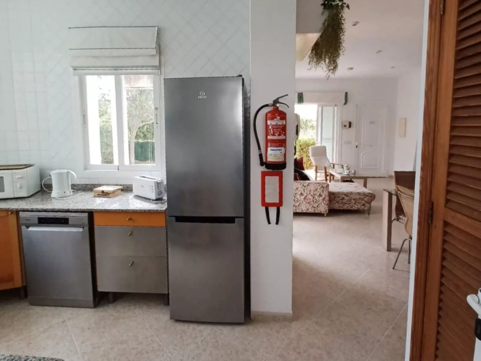 Villa "Estel" mit eigenem Schwimmbad-Image-tags.info