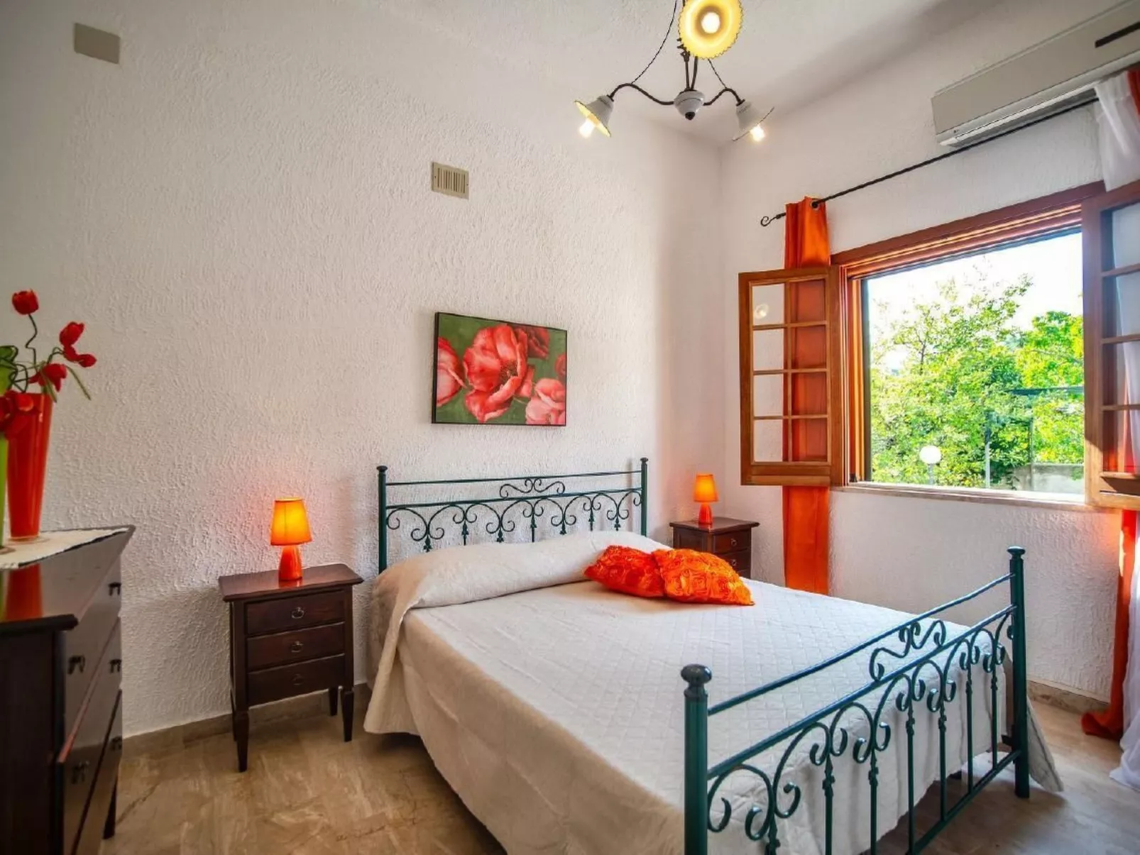 Ferienvilla "La Vela" mit Blick auf das Wasser-Inside