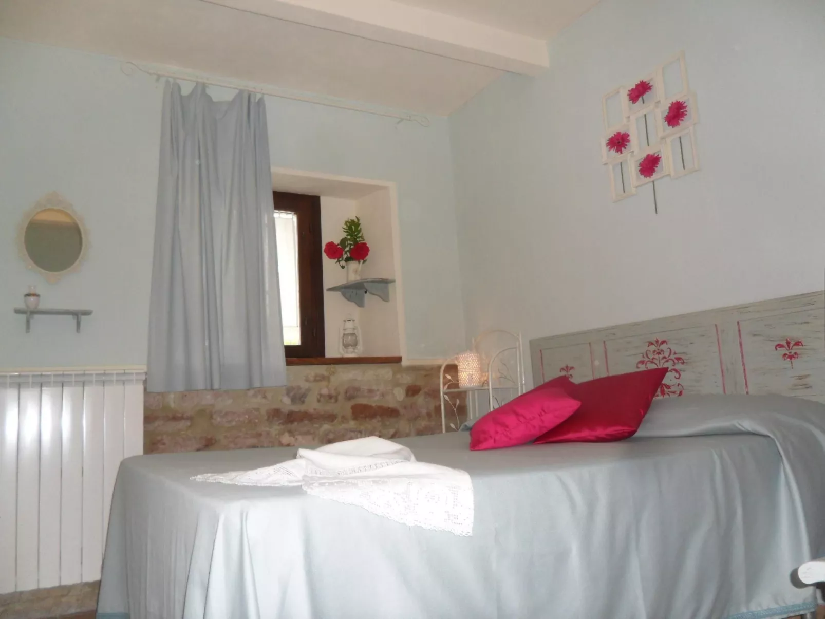 Flacher Flieder-Drinnen