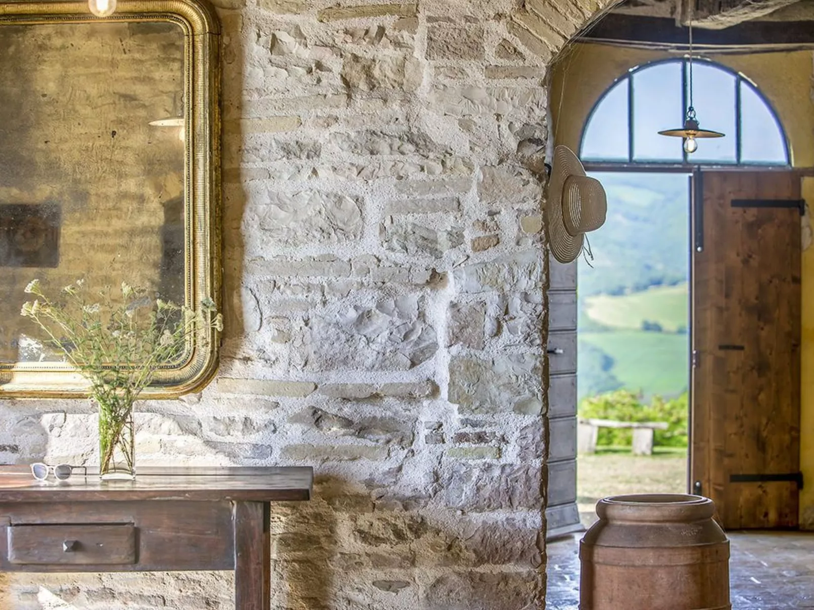 Ferienvilla 'Checello' mit privatem Pool-Draußen