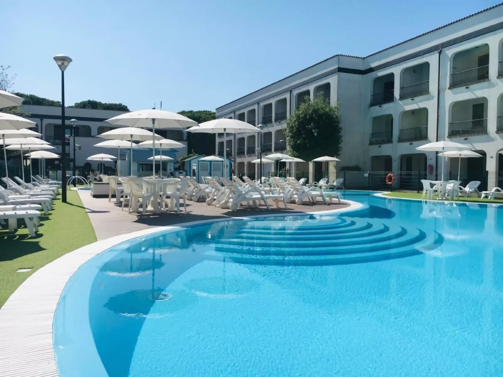 Michelangelo Suite Resort Dorado-Outside