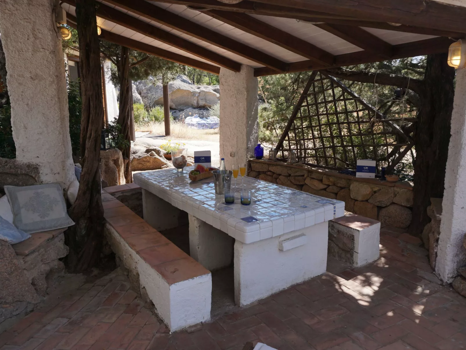 Für 4 Personen ca. 80 m&sup2; in Arzachena, Sardinien (Nordsardinien)-Outside