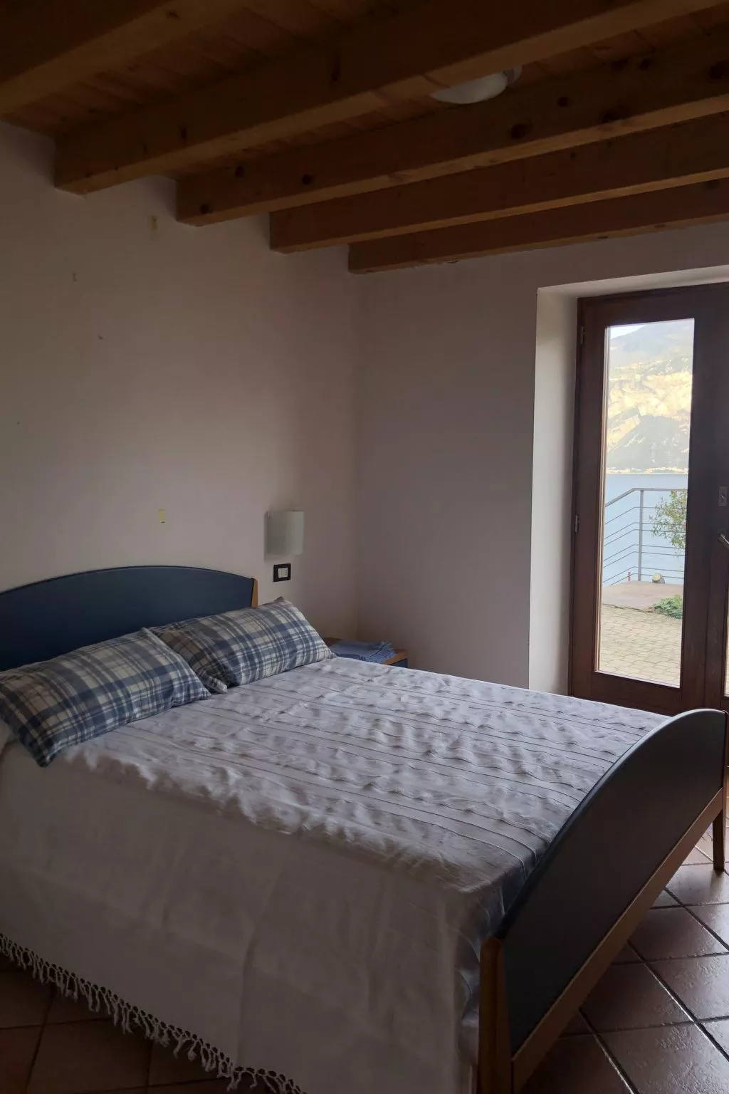 NR 7 CASA MARGHERITA-Drinnen